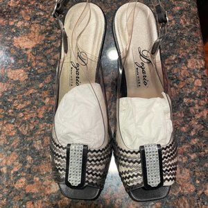 Dezario Acrylic Heel “NECTAR” Made in USA Sz 9, New in Box